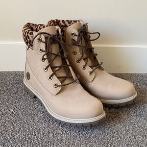 Timberland Women’s Safari Cheetah 6-inch waterproof boots